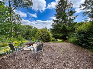 Photo 5- click for photo gallery